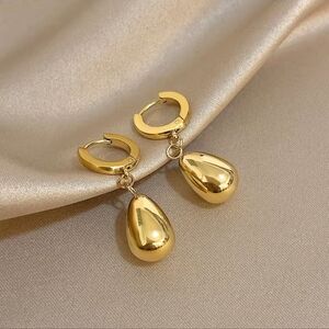 Gold Drop Earrings